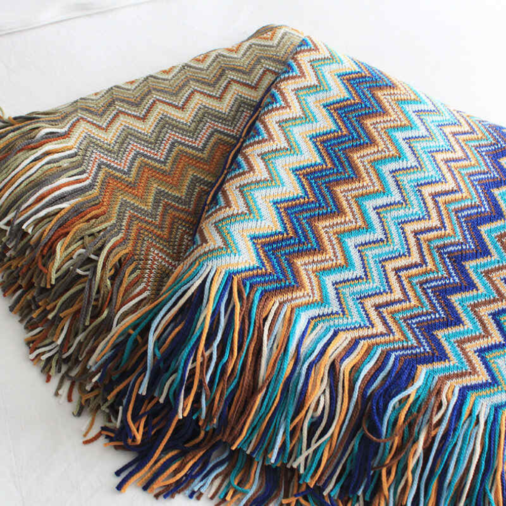 Multicolour Zigzag Knit Throw With Tassels